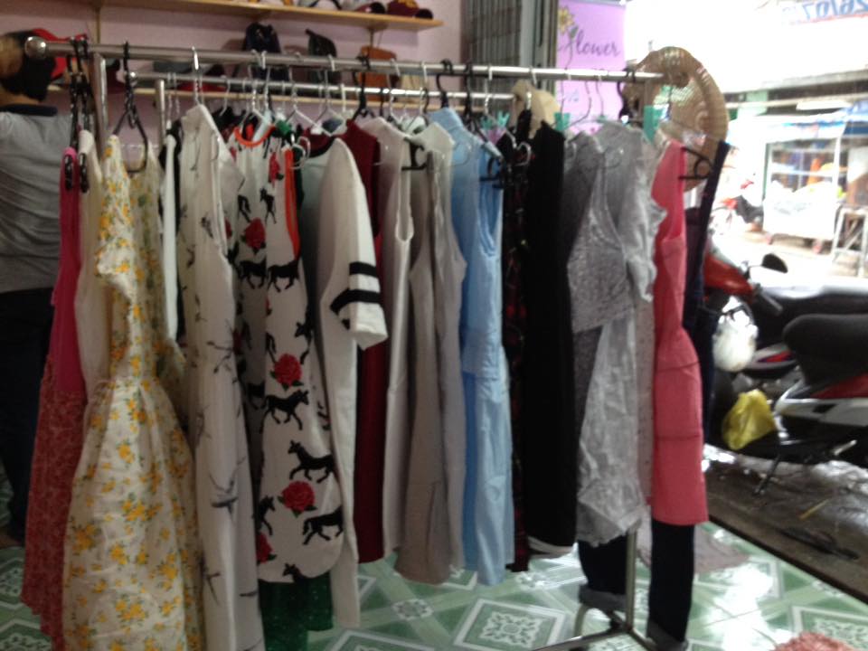 Tưng bừng khai trương shop thời trang -Giảm giá 30% tất cả các mặt hàng - 5