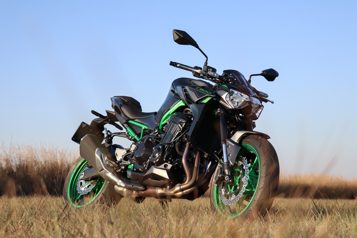 Kawasaki Z900 del capítulo de Arón Canet