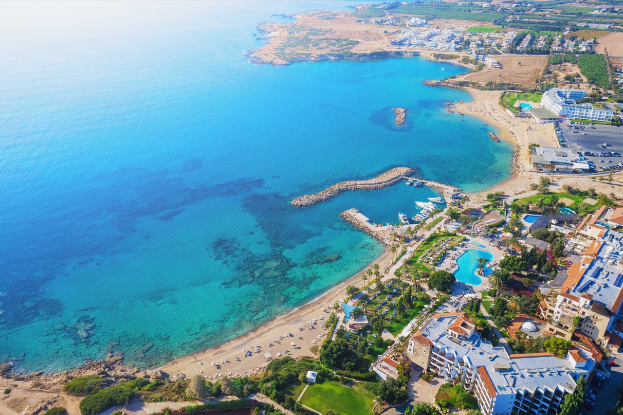 Vue aérienne du littoral de Chypre