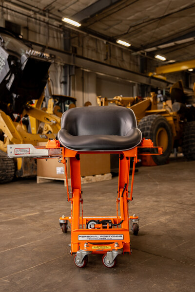 Human Hoist Stool — front view