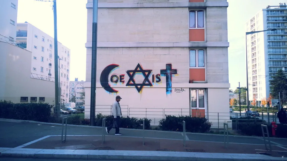Fresque Coexist à Sarcelles
