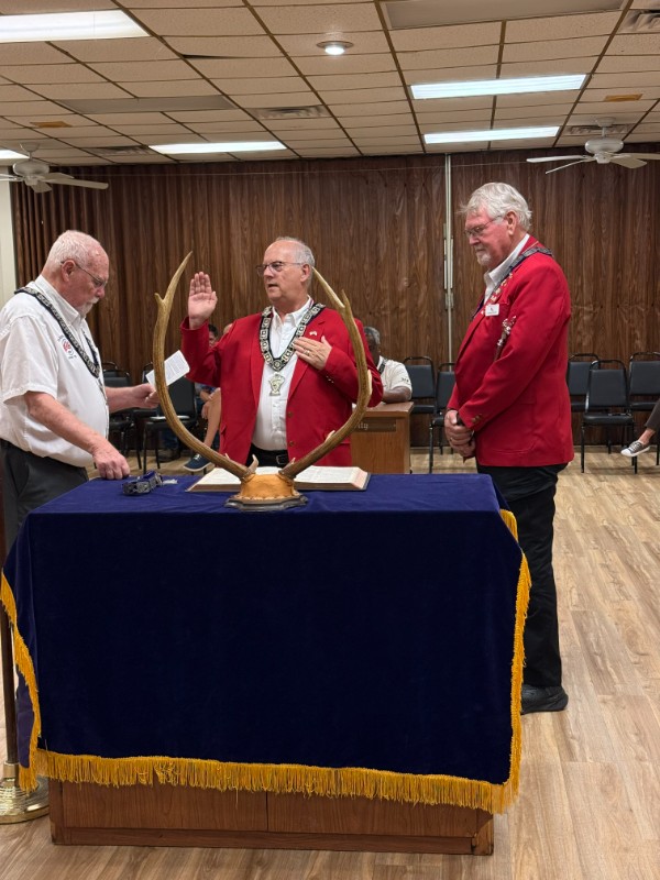 Robin Conn installed as Inner Guard
