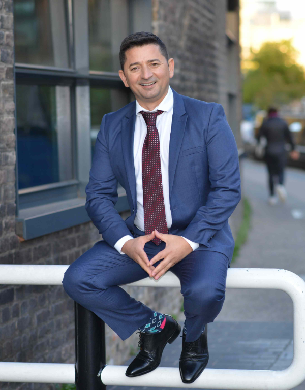 Tony Selimi
