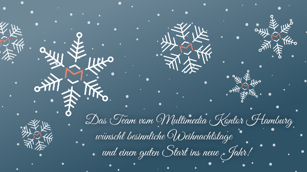 Schneeflocken und Eiskristalle mit dem MMKH-Logo: ein großes M im Farbton Orange. Der Hintergrund ist blaugrau.