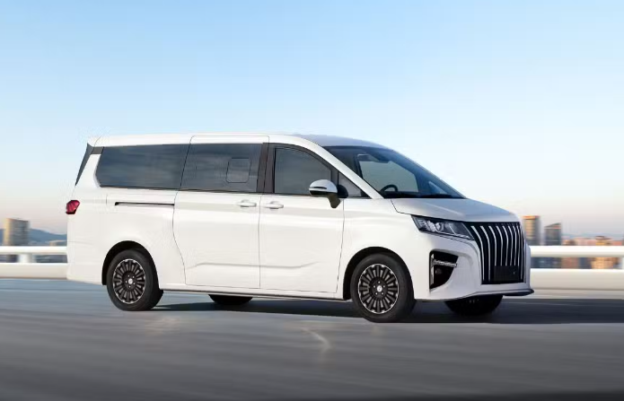 Landscape, realistic photo, hotel entrance with elegant 9-seat shuttle van welcoming arriving guests with luggage, professional hospitality setting, daytime
