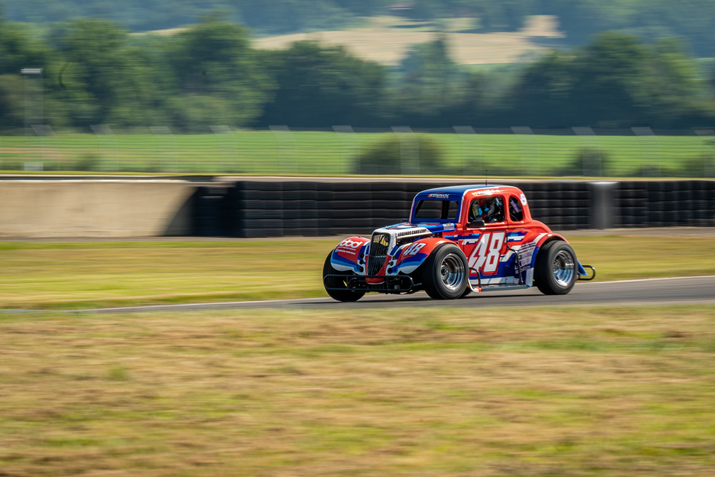 voiture n°48