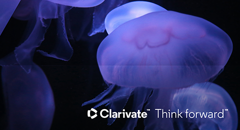 Logótipo Clarivate e fotografia de vida marinha