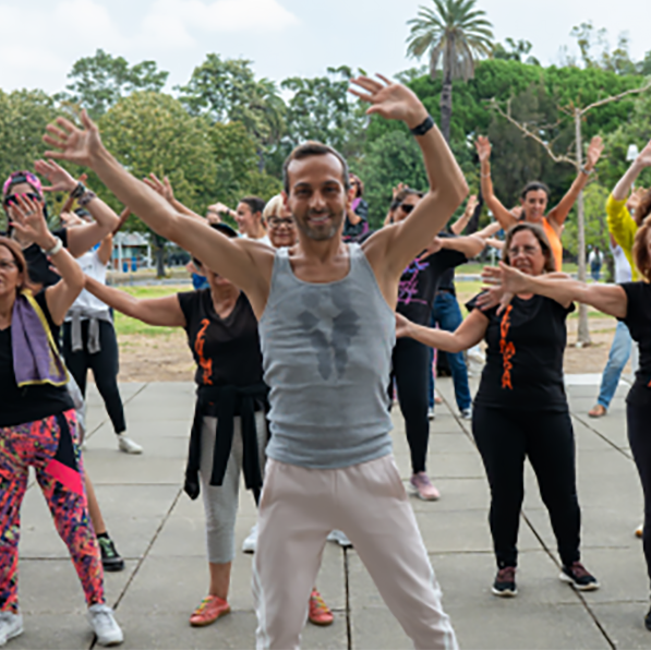 Fotografia de grupo da edição de 2024 do Workshop "Saúde, Dança e Ciência na Qualidade de Vida Sustentável"