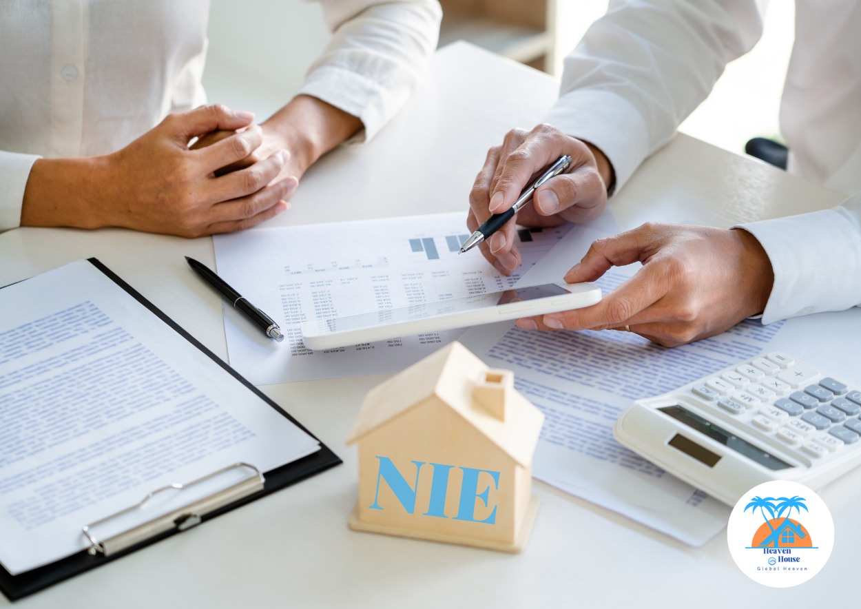 Guía exclusiva en inglés: comprar casa en España. Consejos clave para extranjeros e invertir en el mercado inmobiliario.