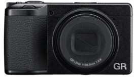 Ricoh GR IV