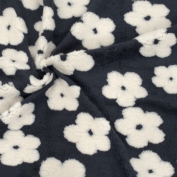 Blauer Teddy Plüschstoff weißen Blüten