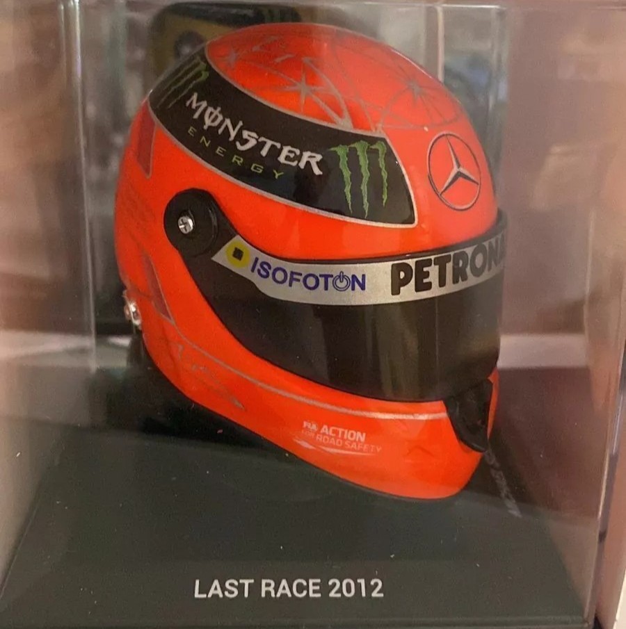 Capacete Michael Schumacher 2012 escala 1:4 - &Uacute;ltimo GP