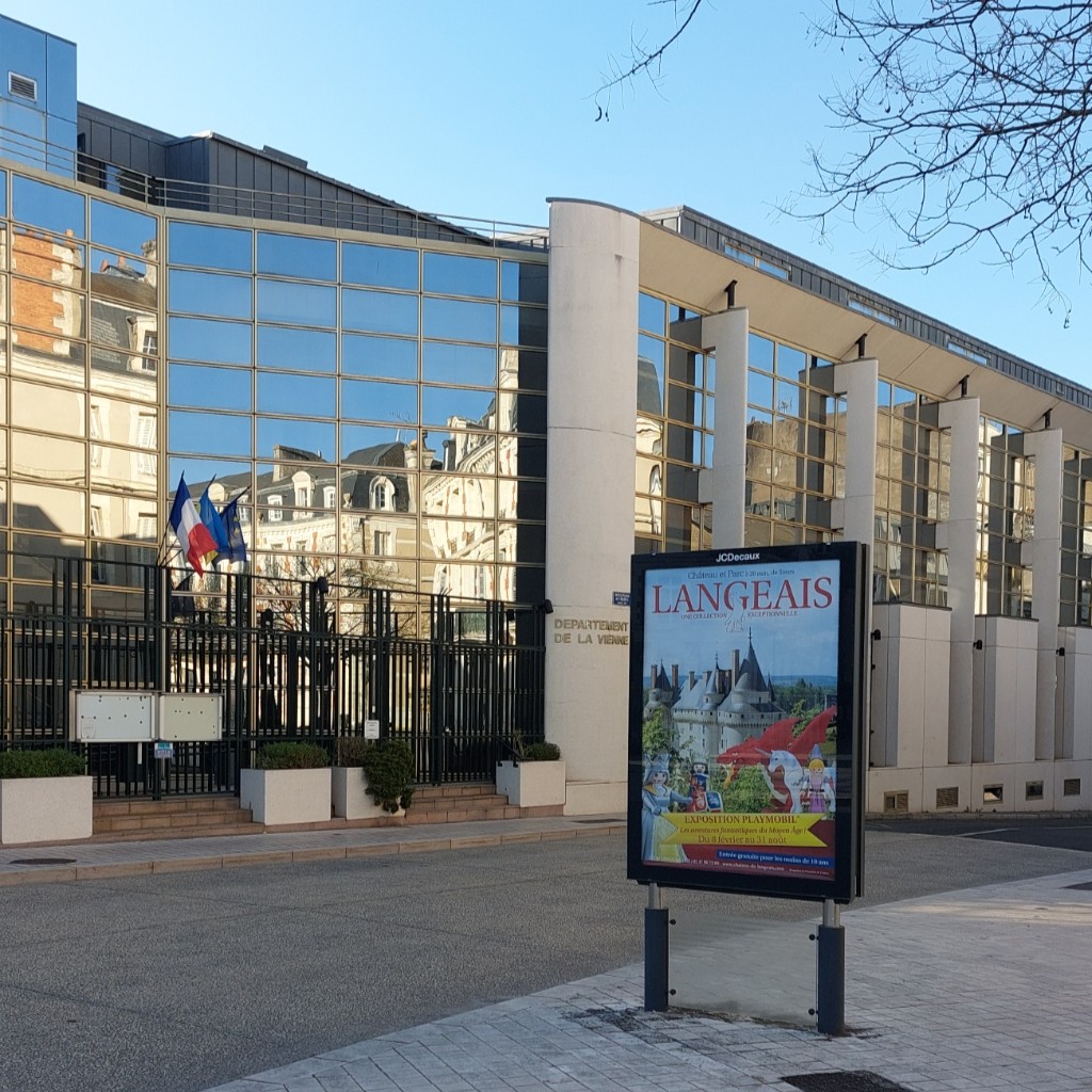 11 avril 2025, vote du budget de la Vienne
