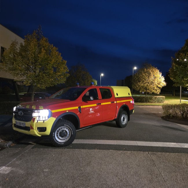 Véhicule de liaison tout terrain