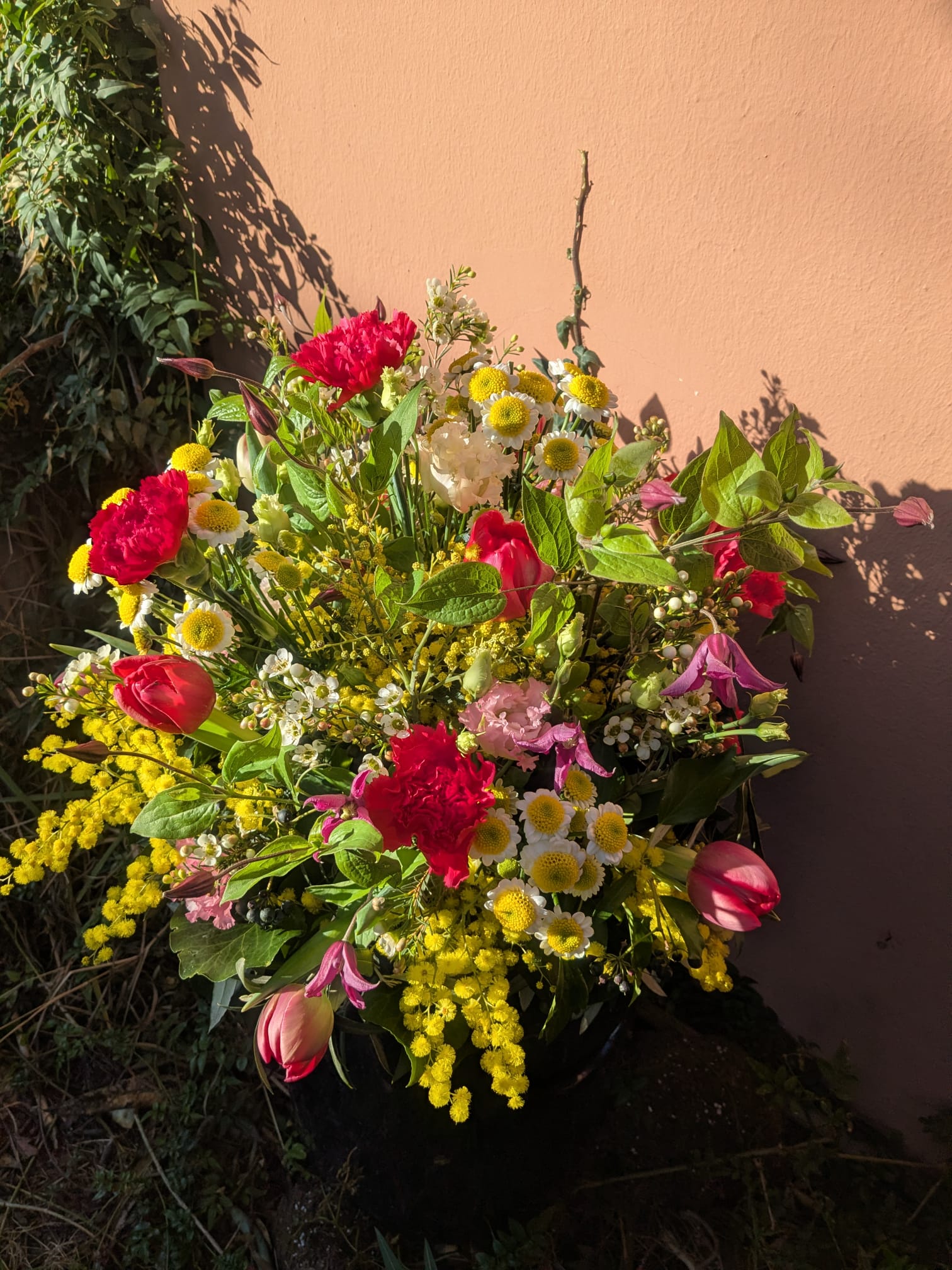 Bouquet avec mimosa — La Lunaire