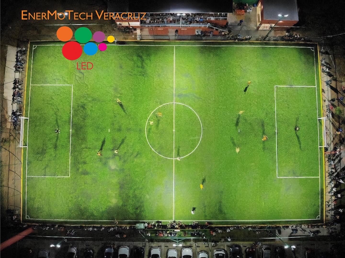 Iluminación para cancha de fútbol 7 Punto 7 en Coatzacoalcos